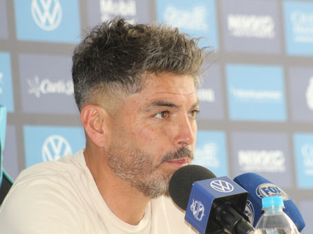 CARLOS MORALES RECONOCE UN MAL FUNCIONAMIENTO EN DEBUT DEL CLUB PUEBLA FEMENIL ANTE MONTERREY.