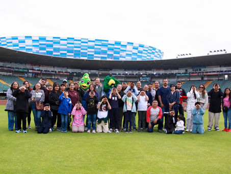 FOMENTA GOBIERNO DE LA CIUDAD EL DEPORTE A TRAVÉS DE VISITAS GUIADAS EN EL ESTADIO HERMANOS SERDÁN