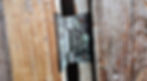 Hinge on a bachelor cabin