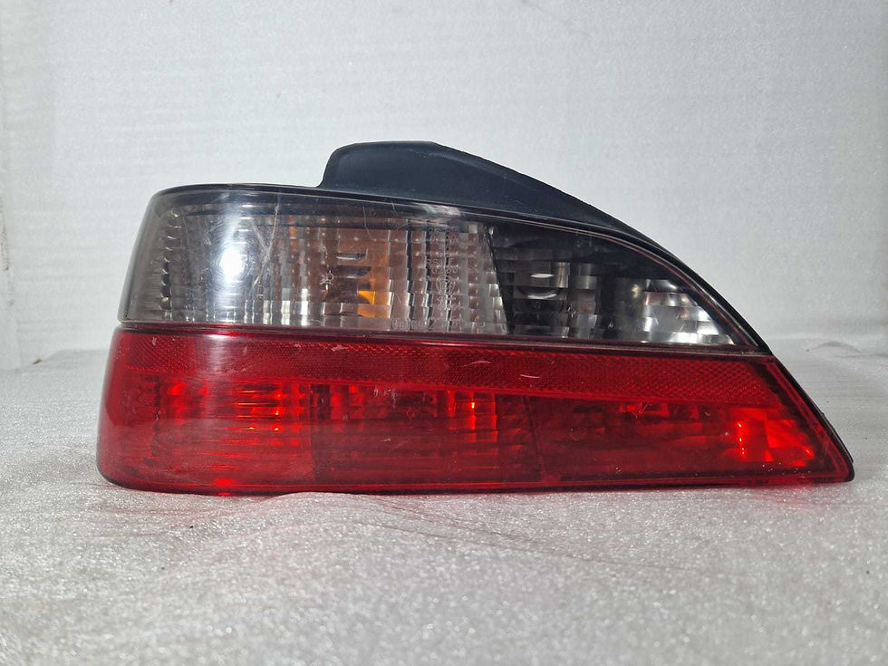 Piloto Trasero Izquierdo Peugeot 406 2.0HDI 1999