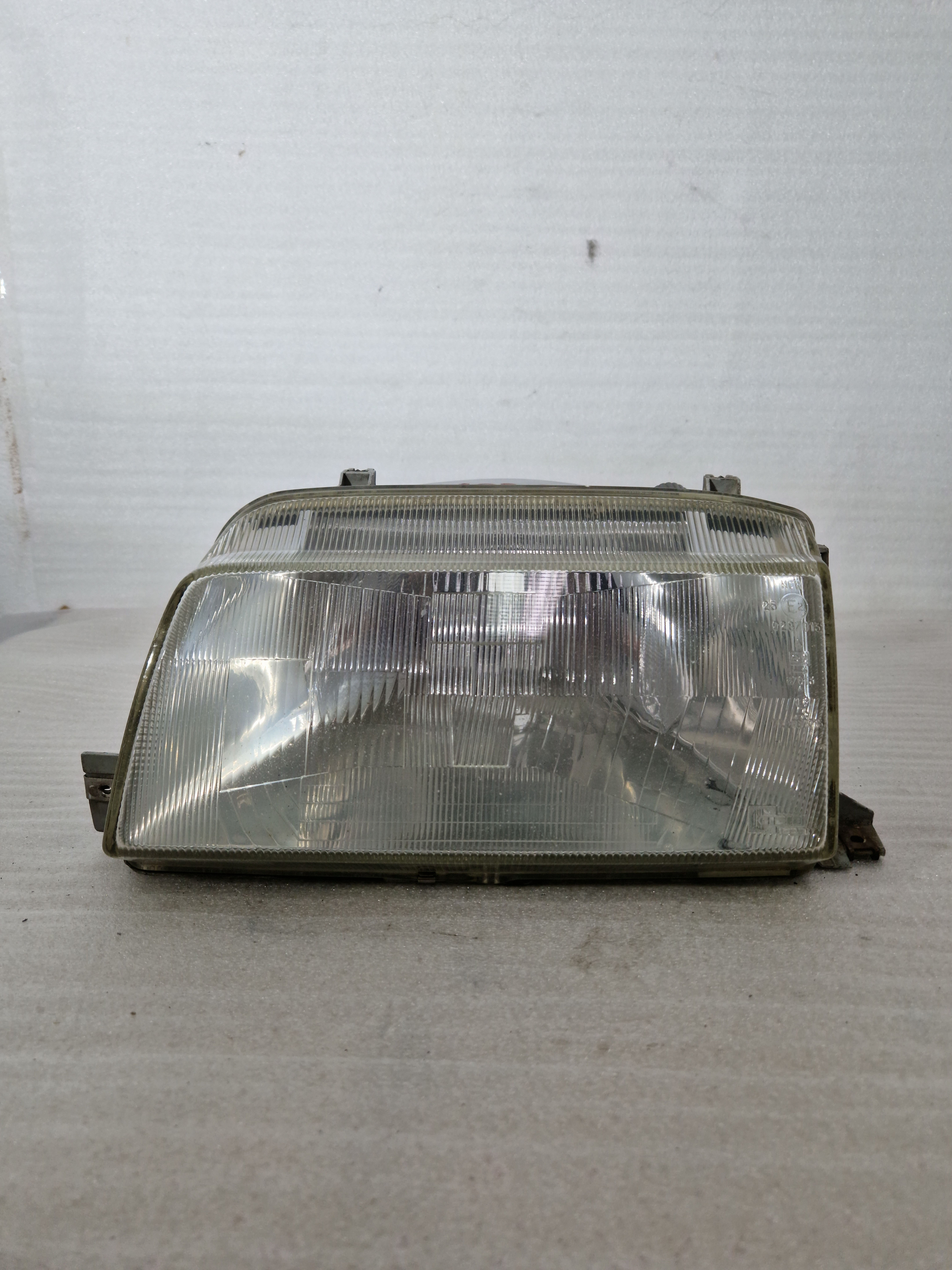 Faro Delantero Izquierdo Renault 19 1.2 1990