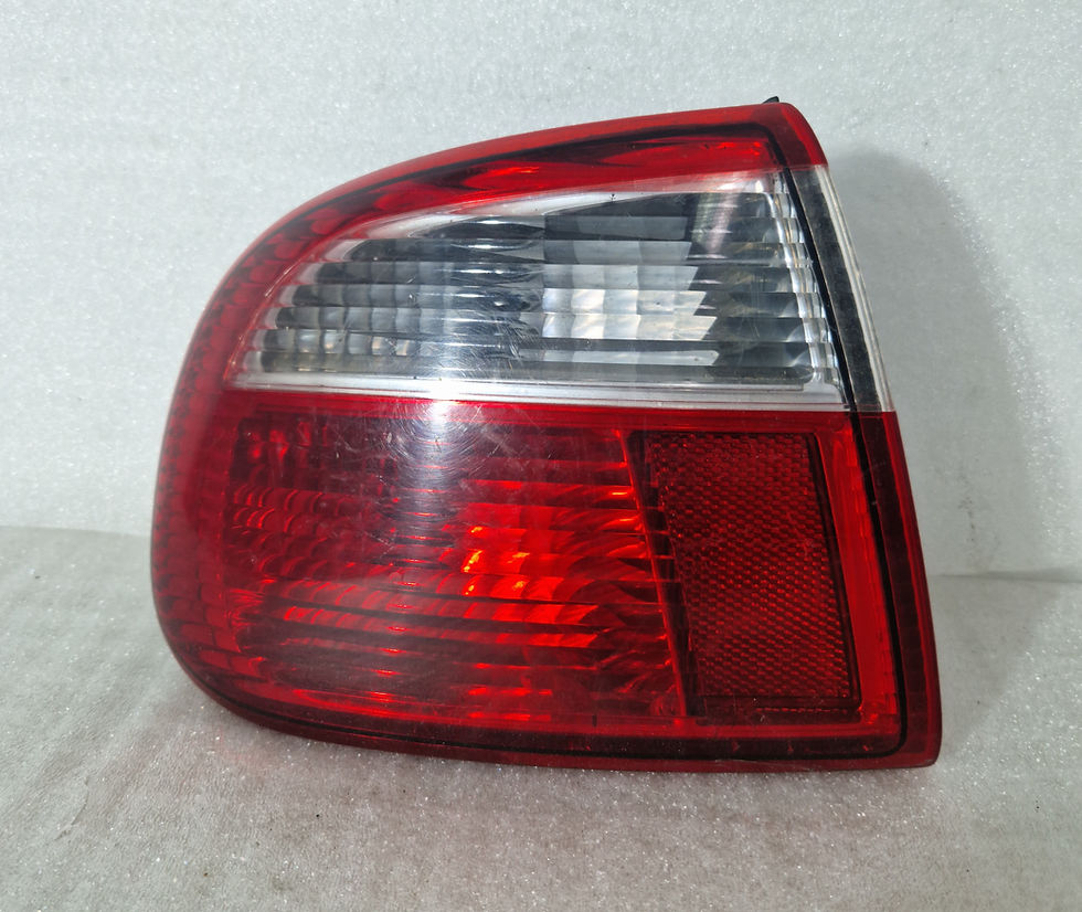 Miniatura: Piloto Trasero Izquierdo Seat Toledo 1.9 1999