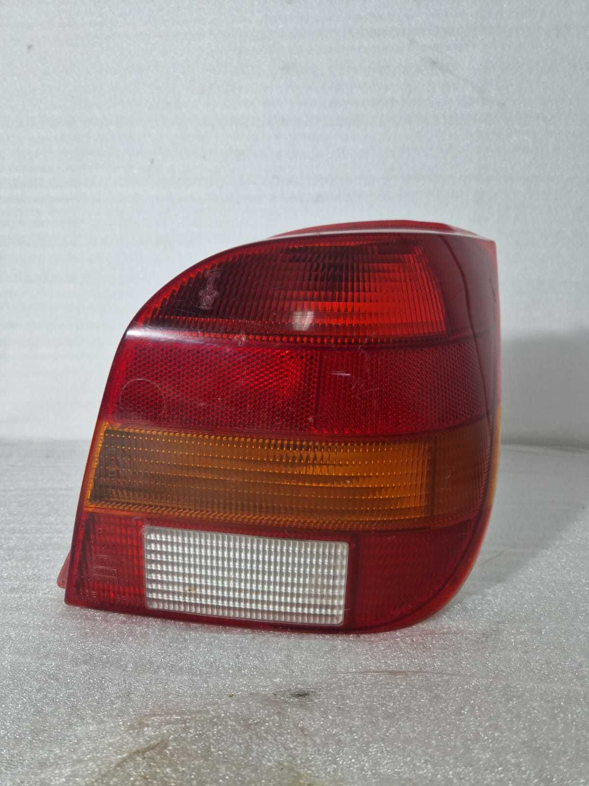 Piloto Trasero Derecho Ford Fiesta 1.4 1992
