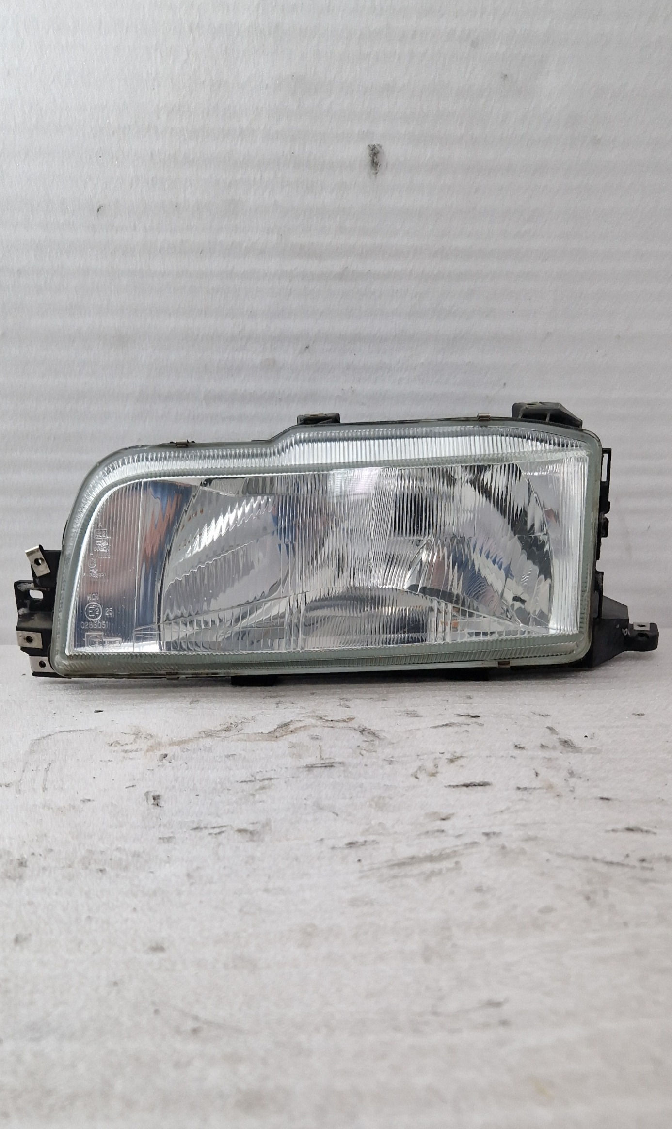 Faro Izquierdo Renault 21 1.7G 1991