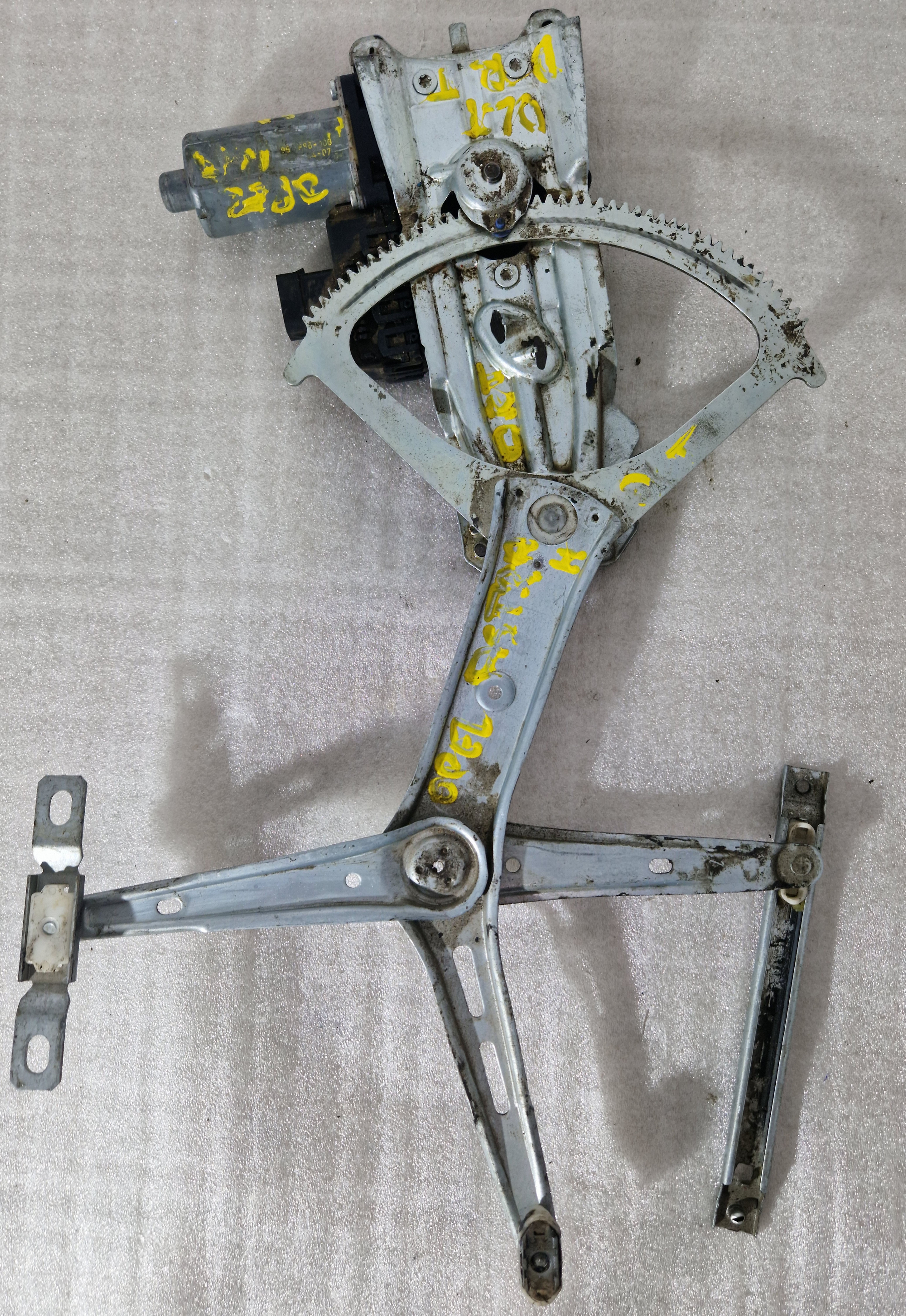 Elevalunas Delantero Izquierdo Opel Astra H 2004