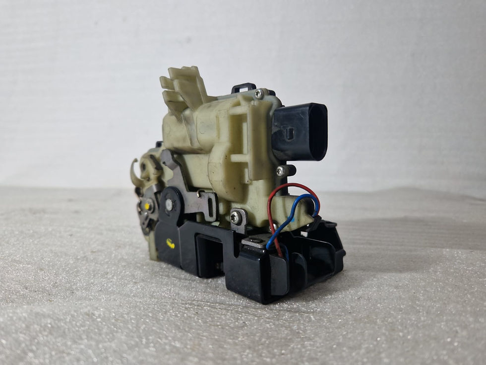 Cerradura Delantera Izquierda Volkswagen Golf IV 2001