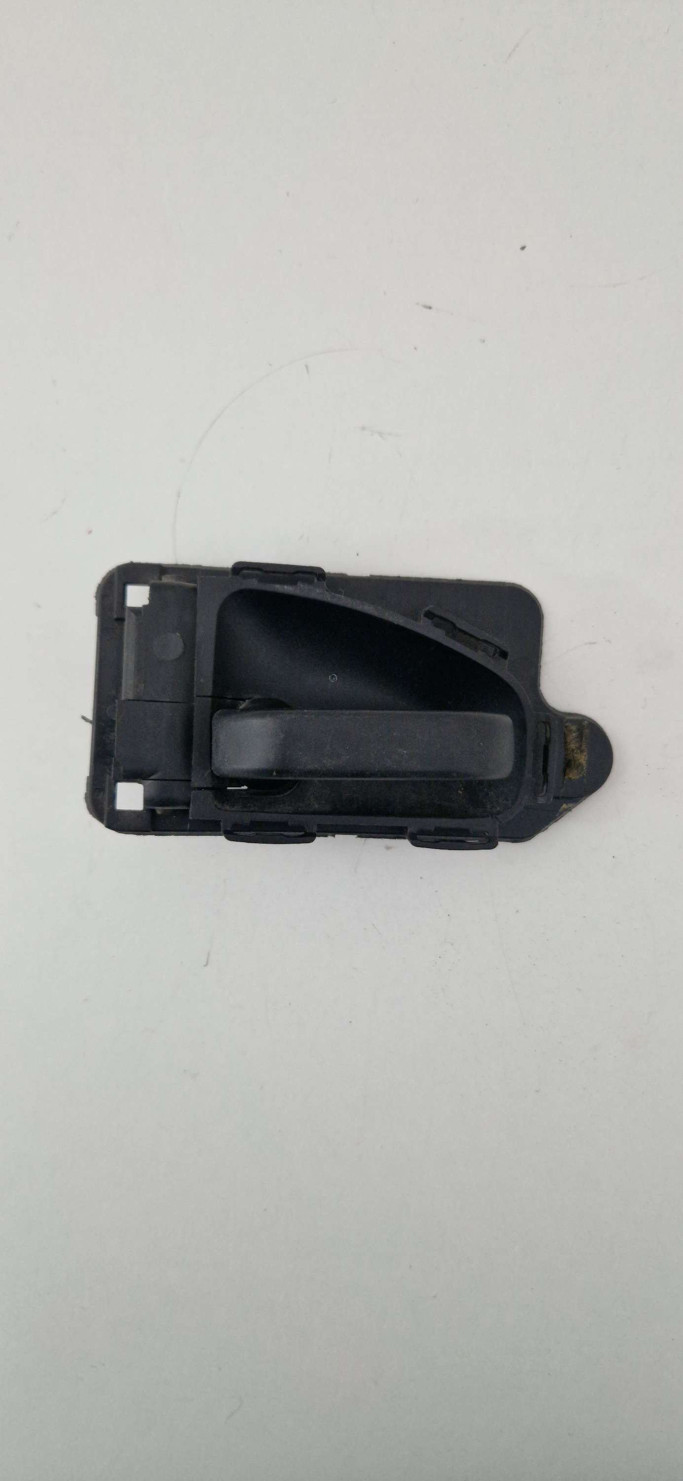 Maneta Interior Delantera Izquierda Citroen Saxo 1999