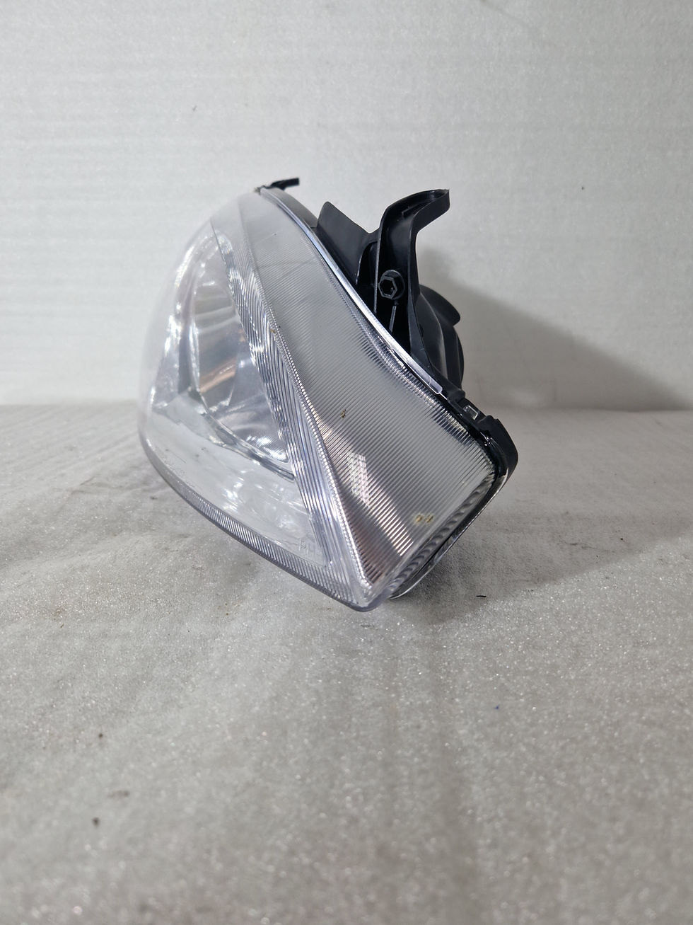 Thumbnail: Faro Derecho Opel Corsa C 1.2 2001