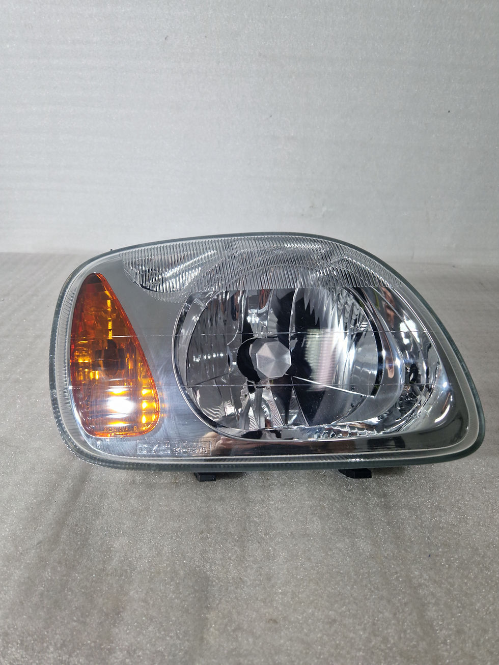 Miniatura: Faro Derecho Nissan Micra 2001