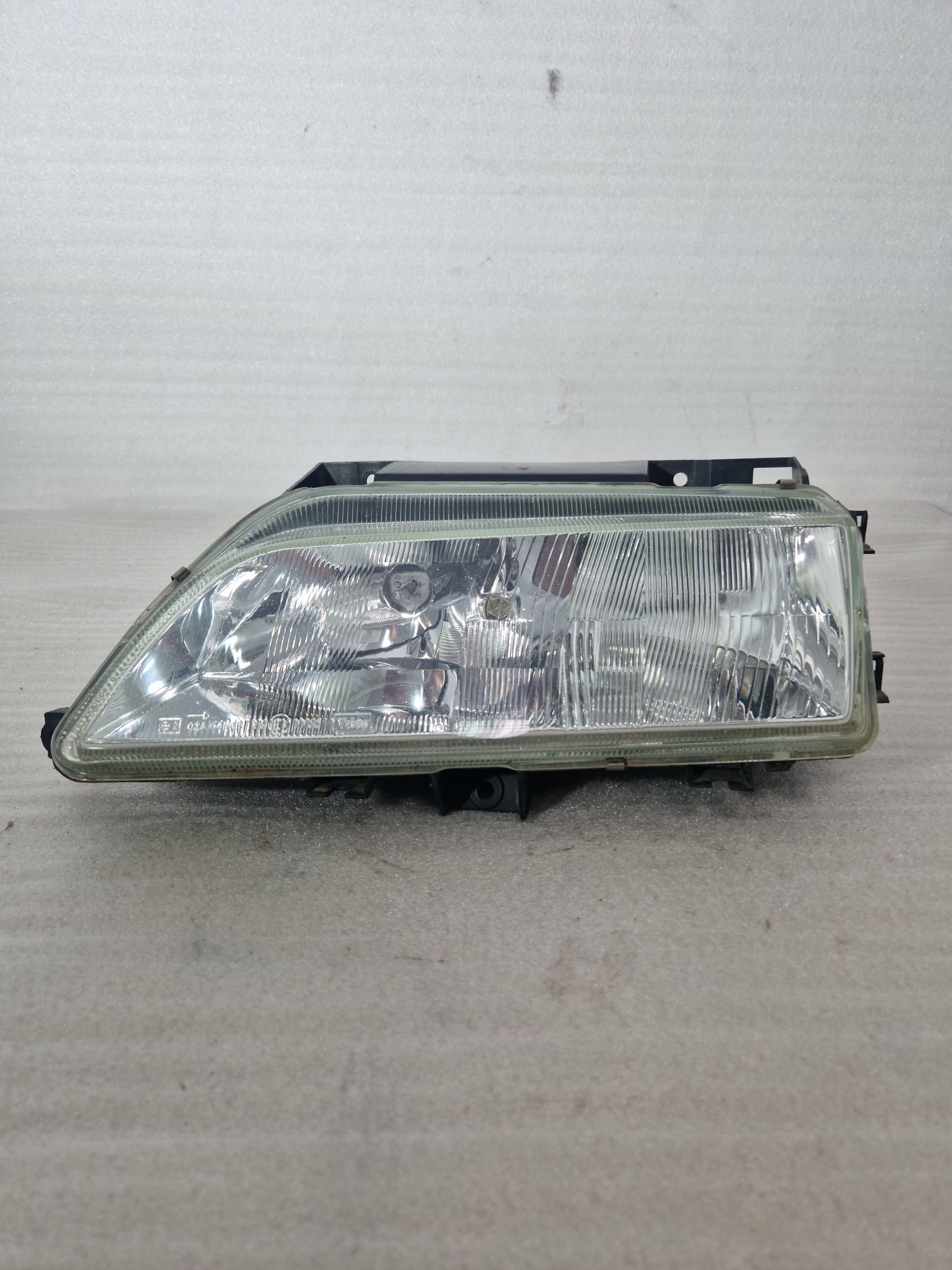 Faro Delantero Izquierdo Citroen Xantia 2.1TD 1998