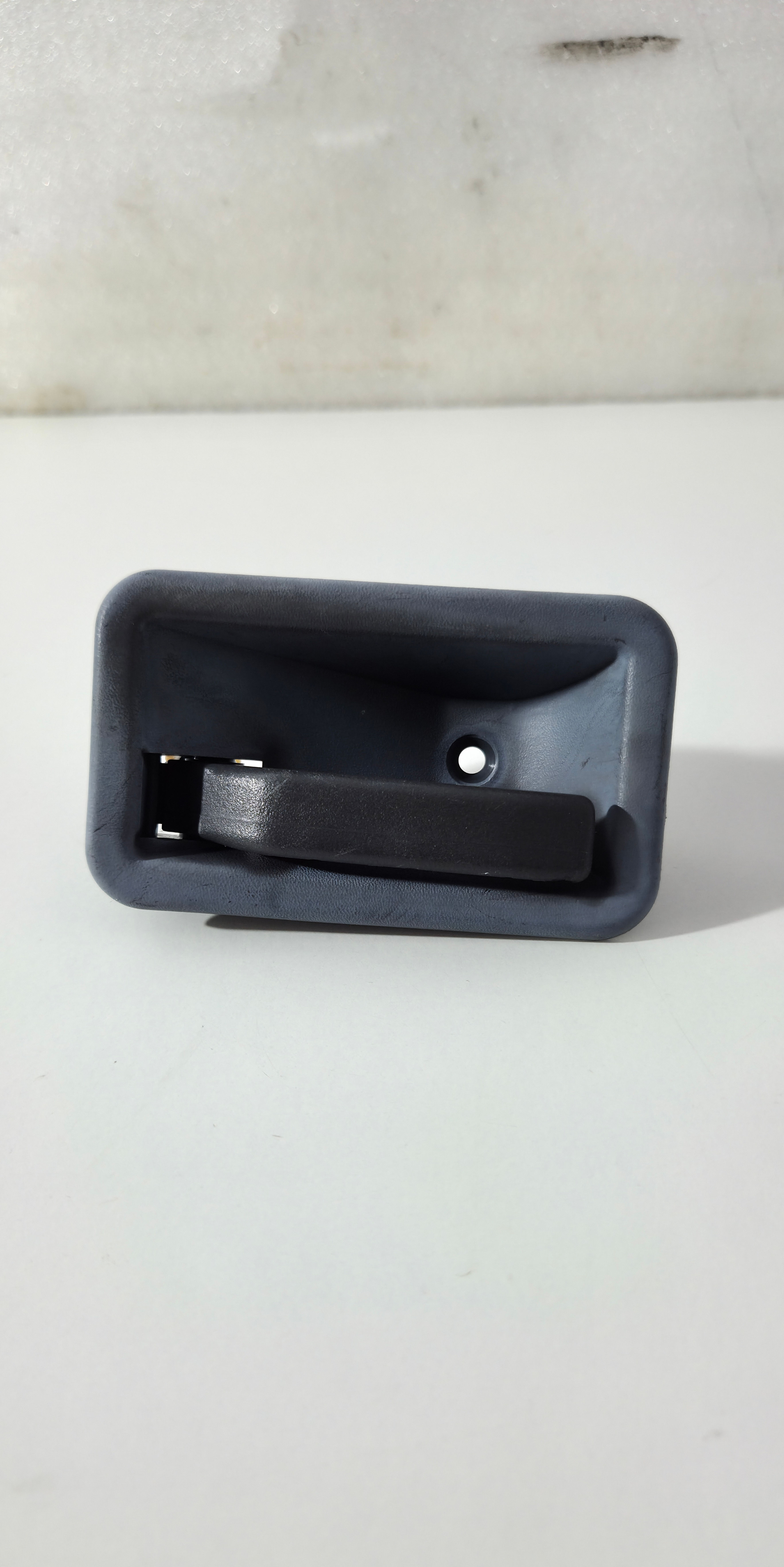 Maneta Delantera Izquierda Renault 19 1992