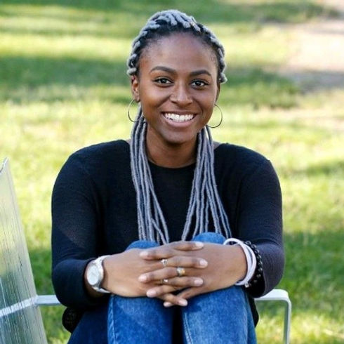 d'nea hearn headshot.jpeg