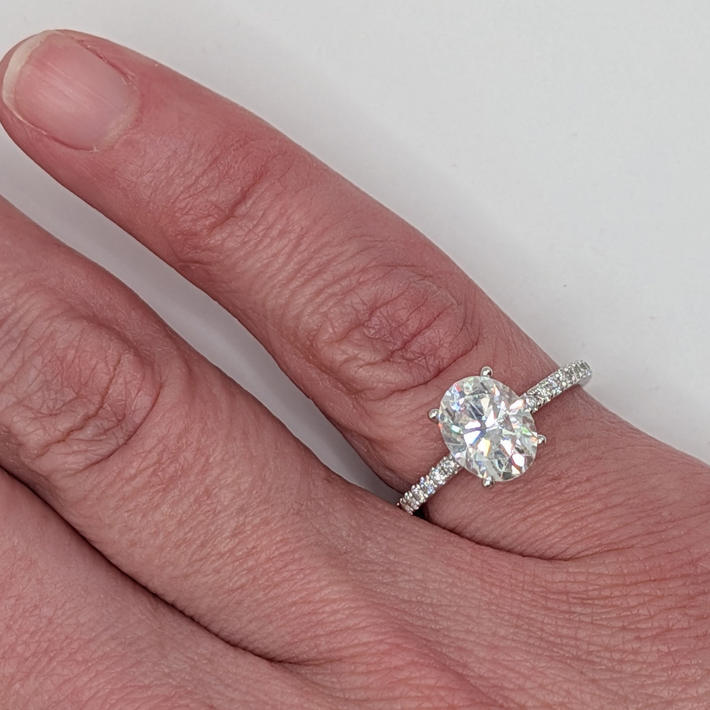 Moissanite Engagement Ring 18K