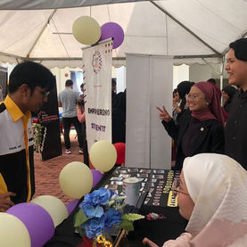 IIUM Student Parliament Commission Connects with Students at Open Day