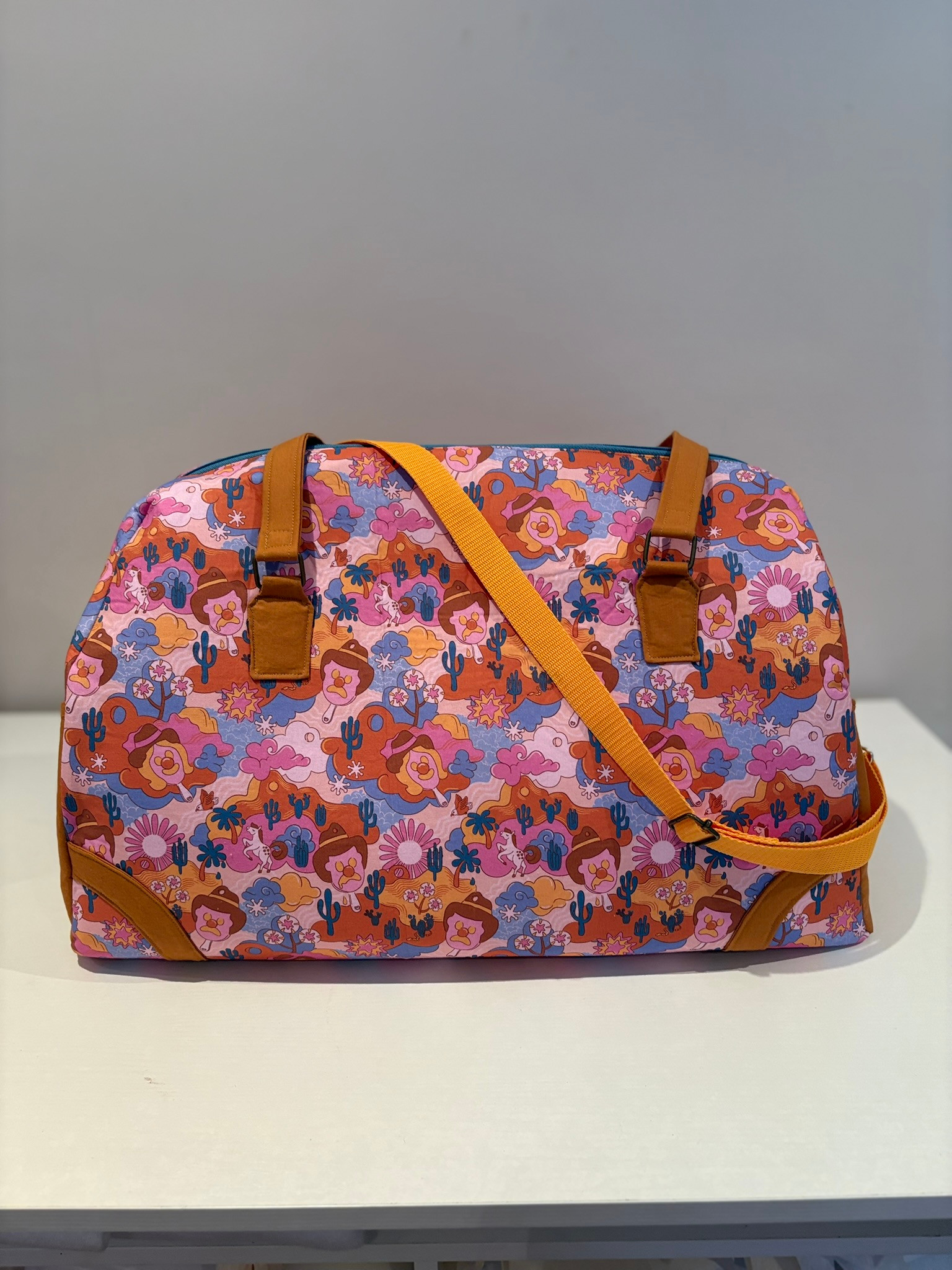 Bubble O'Bag - Duffle Bag (Size Large)