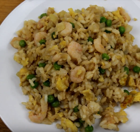 Crunchyroll #85: Salt Bae’s Fried Rice from “Black Clover”