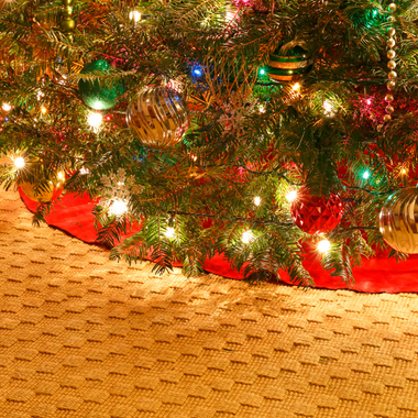 How to Protect Your Carpets from Pine Needles and Christmas Tree Sap