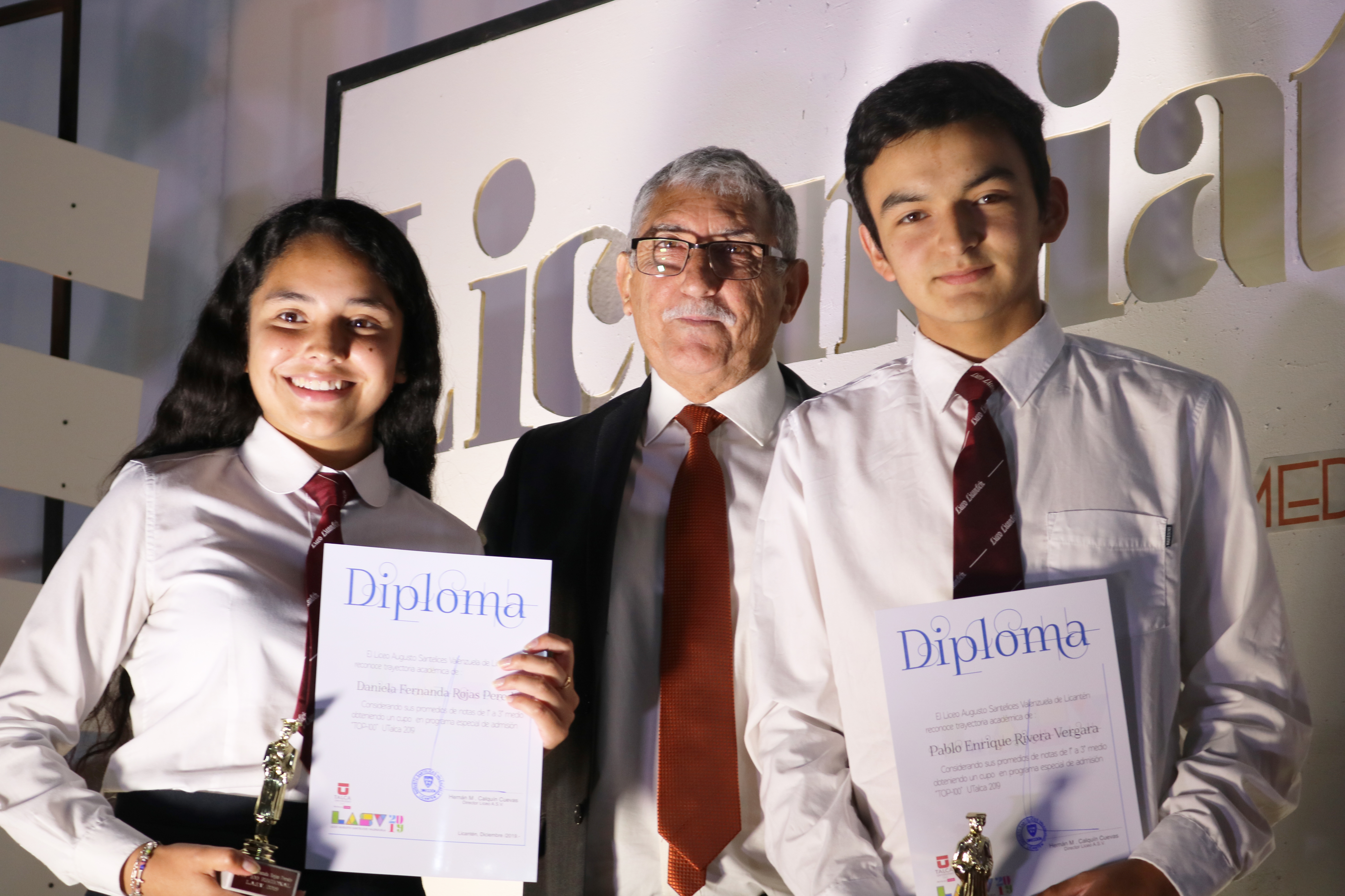 Licenciatura 4tos Medios