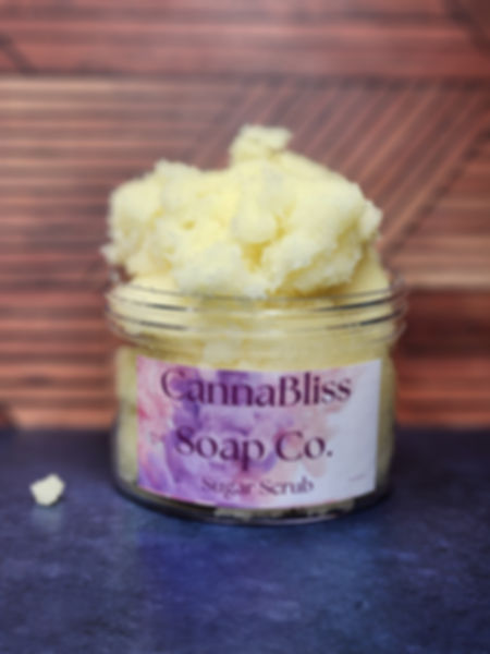 🧴 Gardenia Sugar Scrub — Floral Exfoliation for Soft, Radiant Skin