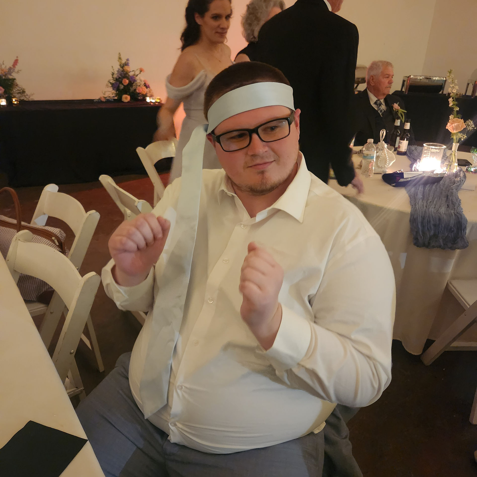 extra fun wedding guest