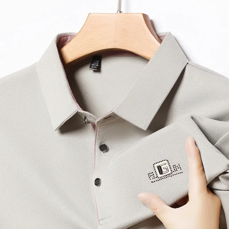 Thumbnail: New Men's Business Casual Short Sleeved Shirt with Badge Solid Color Polo Shirt 