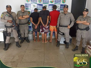 Polícia prende suspeitos de furtarem objetos de casa em Alvorada do Norte-GO
