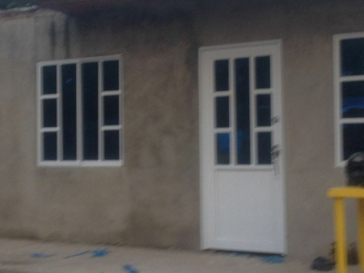 Puerta y ventana principal