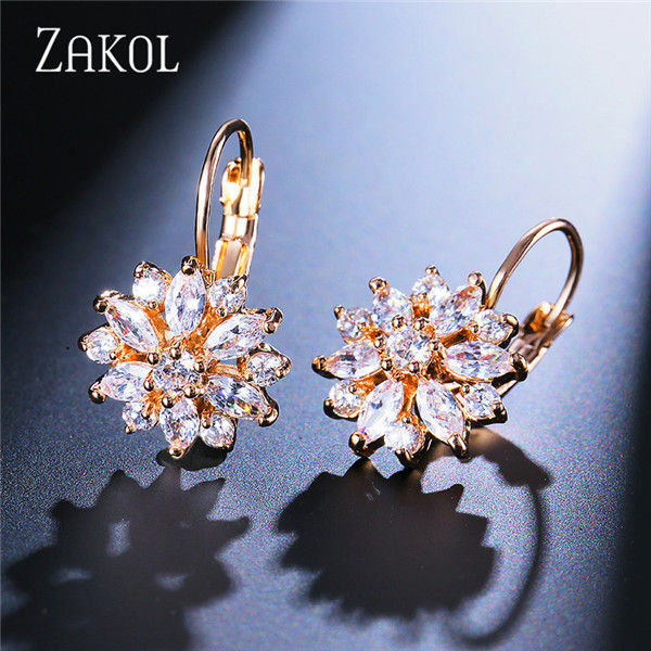 Thumbnail: Celestial Gold Cluster Leverbacks