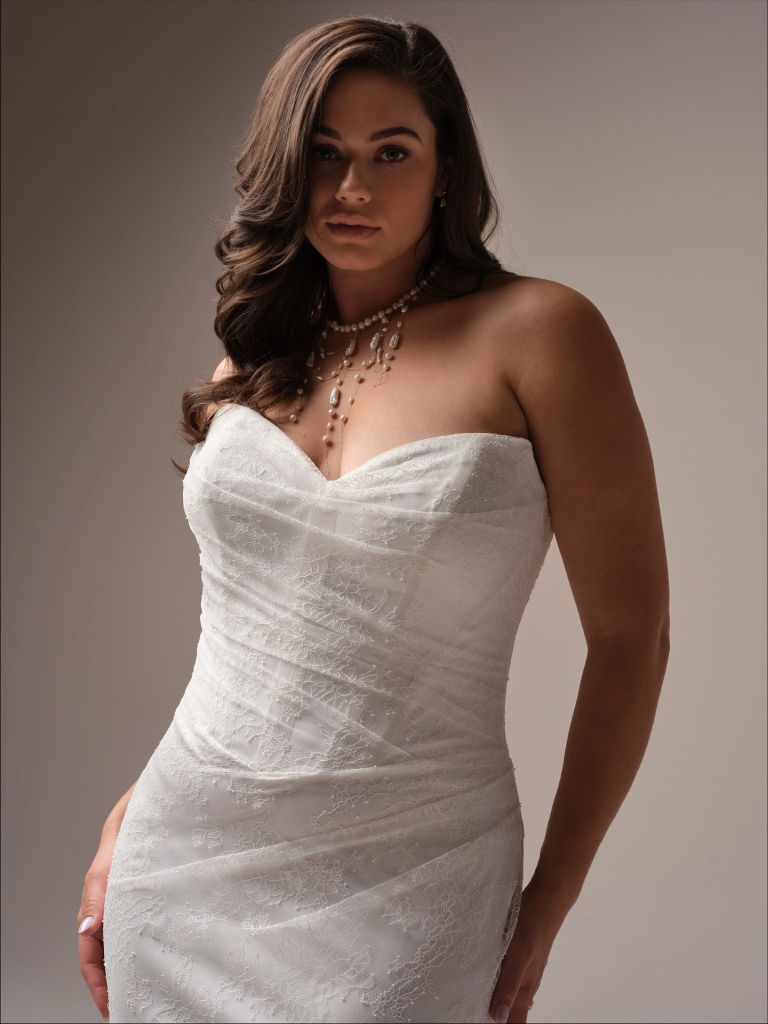 Thumbnail: Sasha by Maggie Sottero