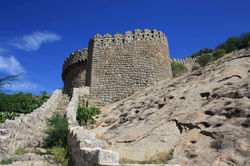 bhongir-fort-bhongir-nalgonda-tourist-at