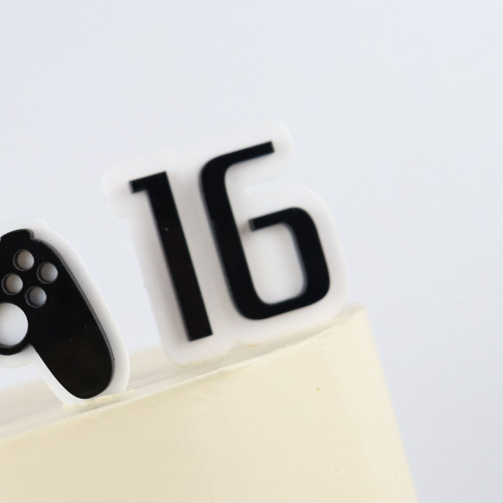 Thumbnail: Personalised Gaming Cake Styling Kit