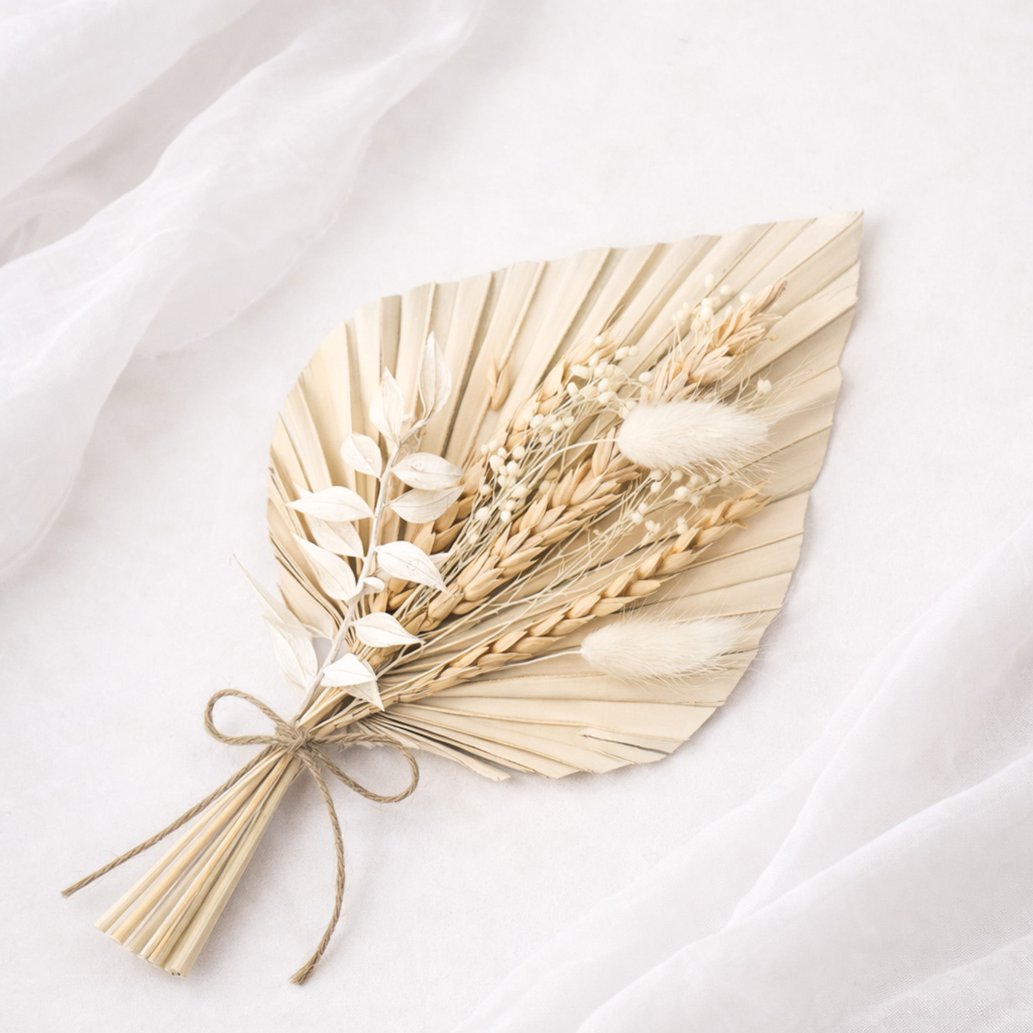 Cream Palm Spear Dried Flower Set for Cakes