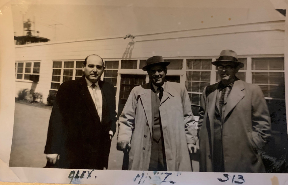Zalman with his Brothers in the US