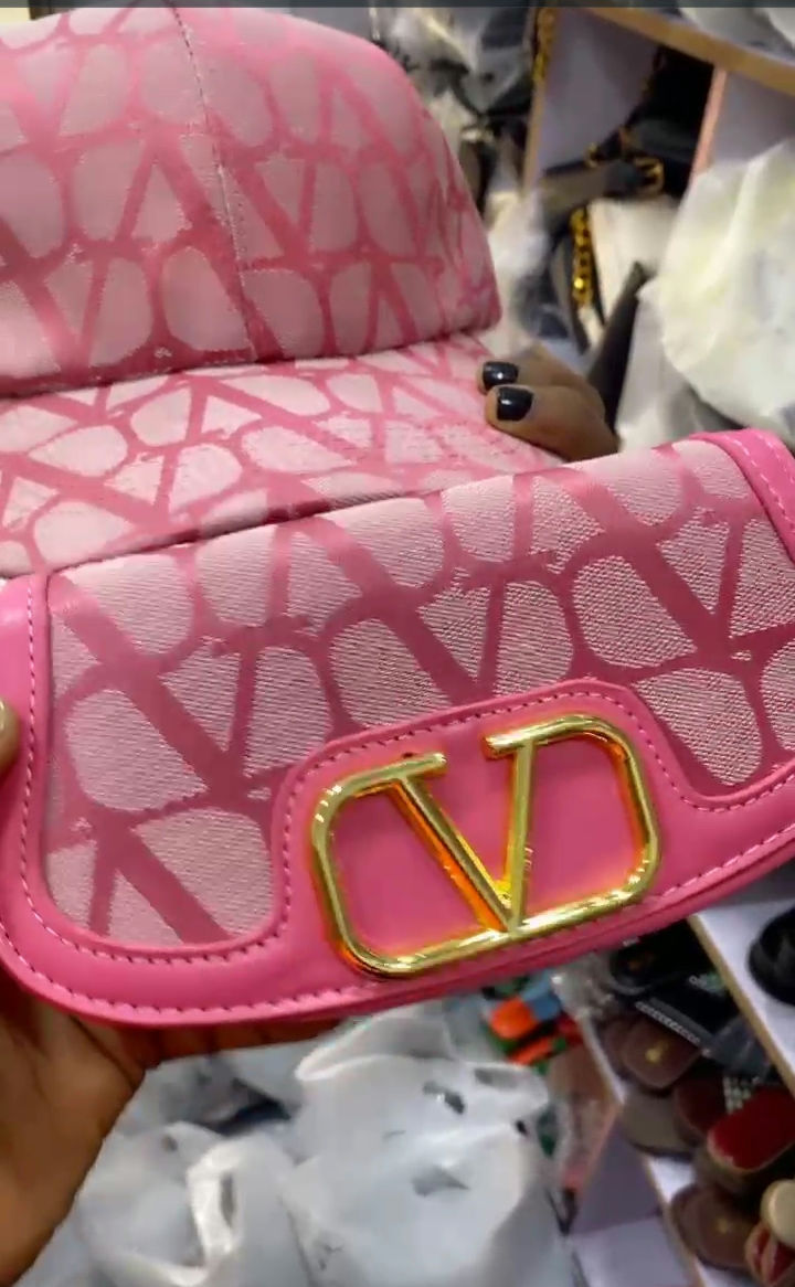 Thumbnail: LADIES Bag and cap set