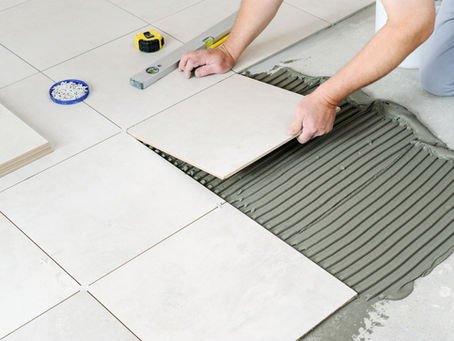 ¿QUIERES RENOVAR TUS PISOS SIN HACER UNA REMODELACIÓN COMPLETA?