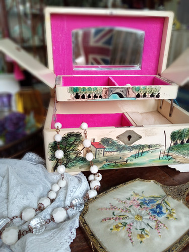 イギリスから里帰りジュエリーボックス | Antique Melford
