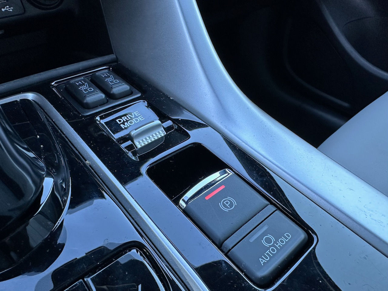 Mitsubishi Eclipse Cross – Bedienelemente