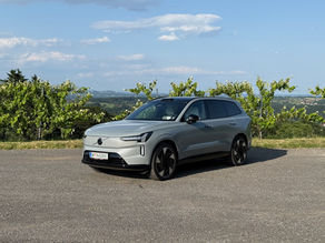 Volvo EX90