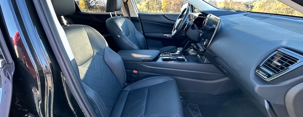 Lexus NX 350h – Beifahrer Platzangebot