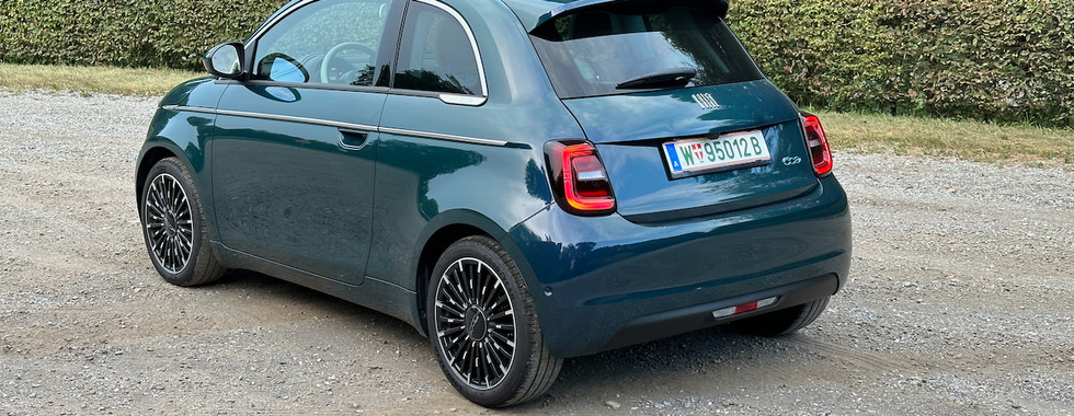 Fiat 500e – Heck / Seitenansicht