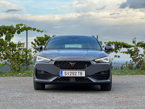 Cupra Leon – Front