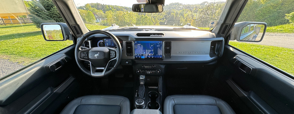 Ford Bronco Outer Banks – Cockpit