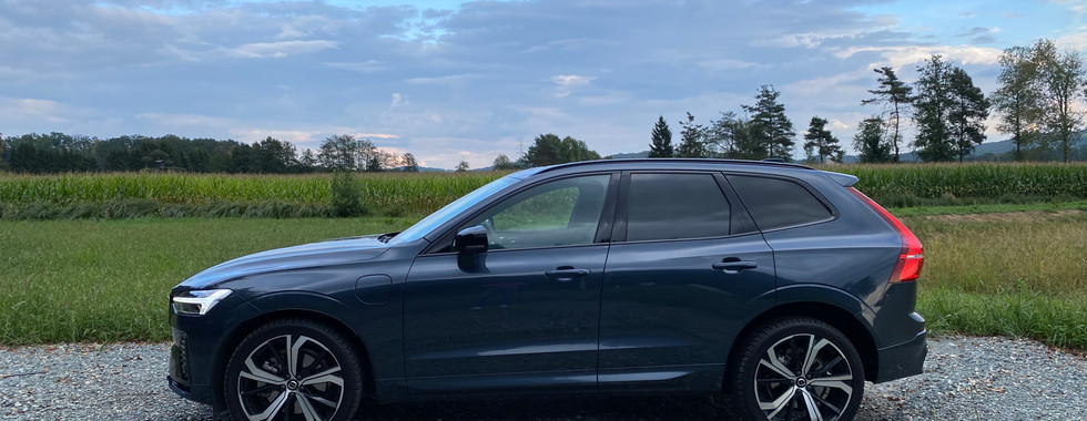 Volvo XC60 T6 AWD – Seitenansicht