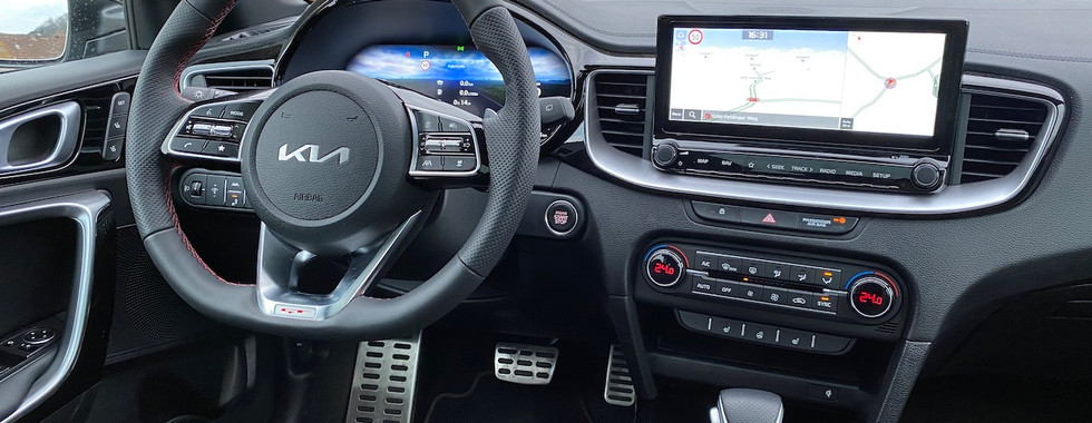 Kia ProCeed GT – Cockpit