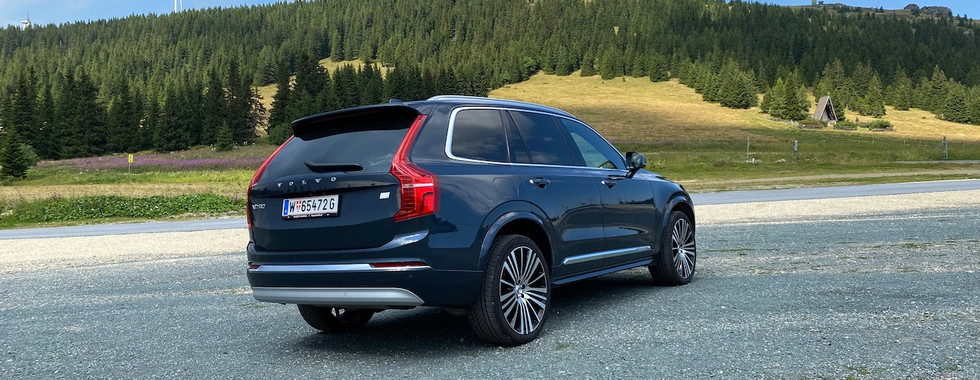 Volvo XC90 T8 AWD – Heckansicht