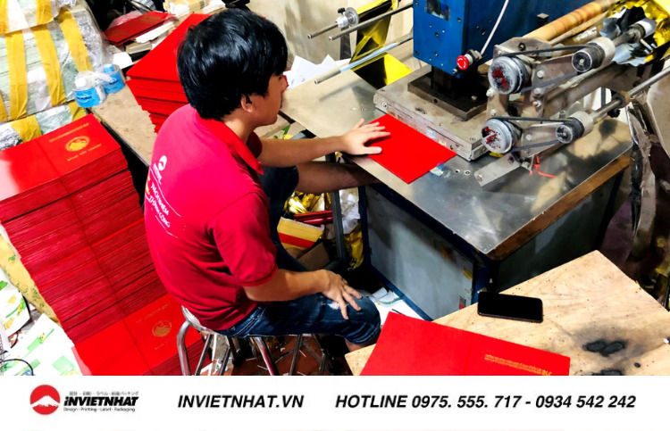 In Việt Nhật – Đơn vị cung cấp hộp đựng điện thoại uy tín, chất lượng cao