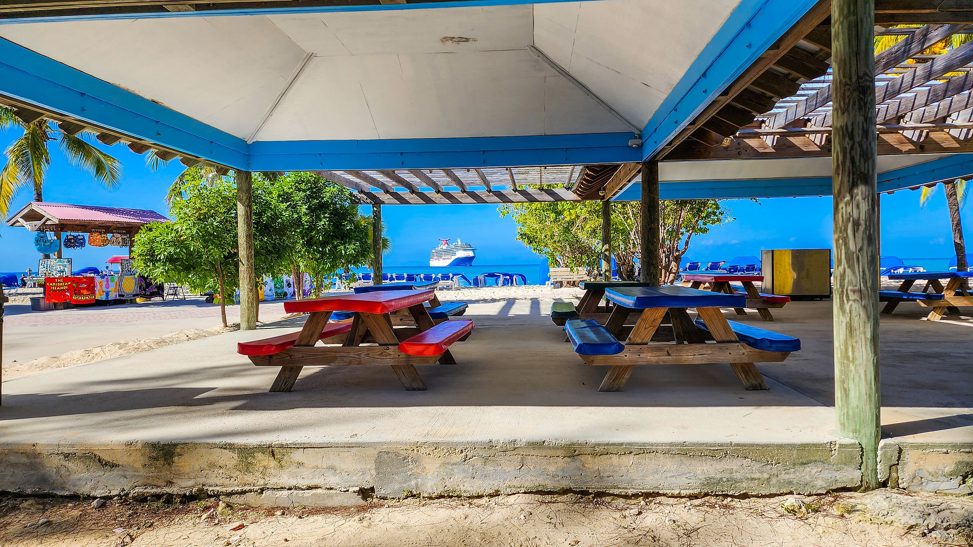 Sea Breeze Grill in Princess Cays, Bahamas