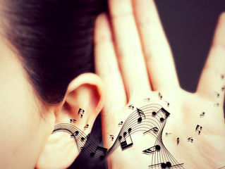 Capacidade de ter Ouvido Absoluto depende da proficiência musical