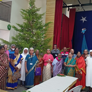 The Residents of Bangalore St Joseph were invited for a Christmas meal at Hennur Road Home.