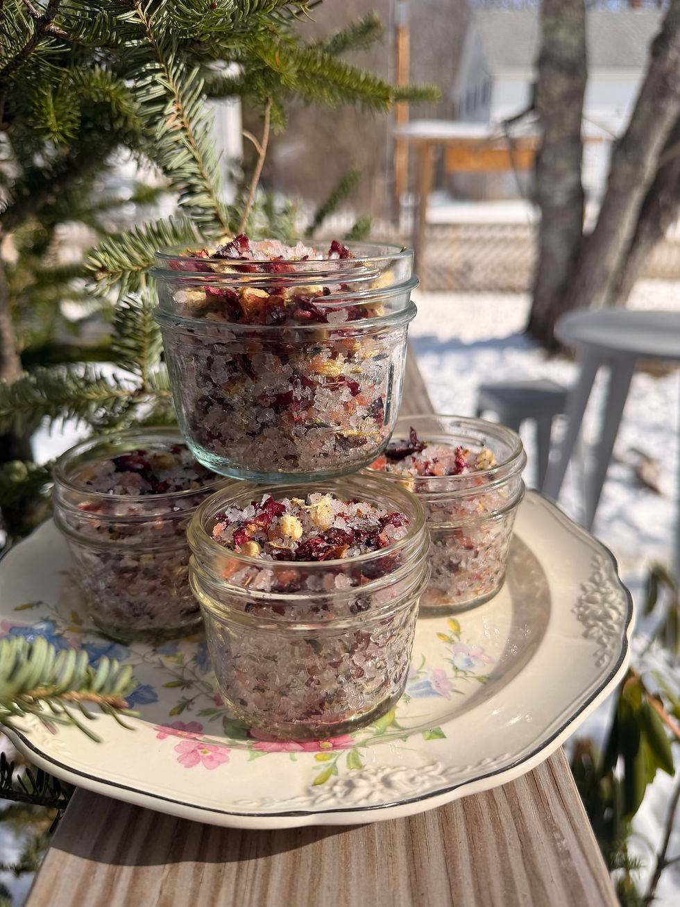 Thumbnail: Lovers Herbal Bath Salt